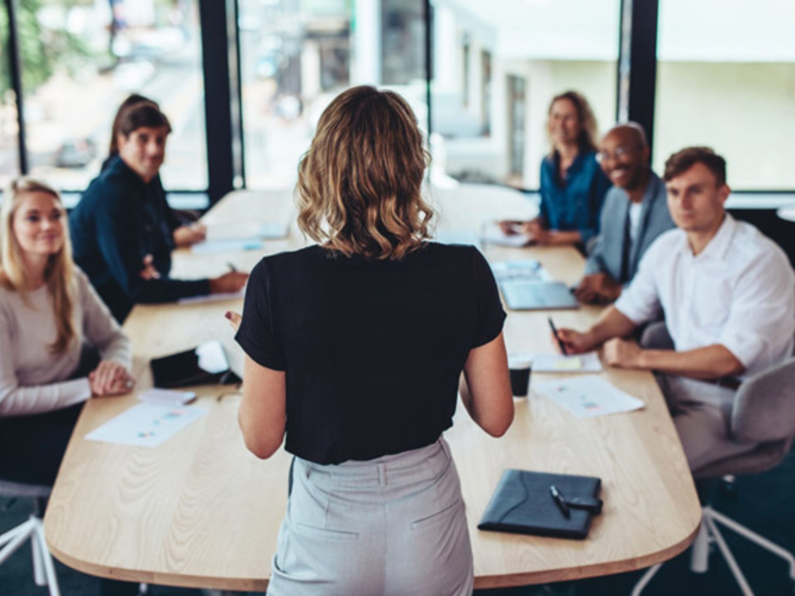 How the BSB40520 Certificate IV Can Accelerate Your Career in Leadership and Management