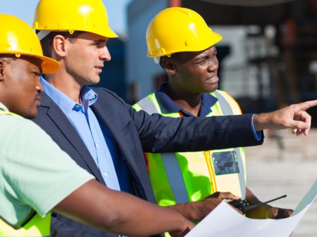 How the CPC50220 Diploma of Building and Construction Helps You Manage Large-Scale Projects